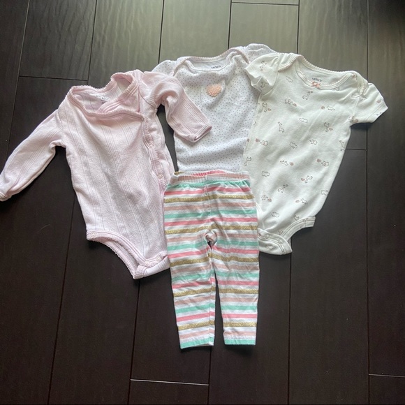 Carter’s baby girl 3 count heart onesies & striped leggings bundle size 6M - Picture 1 of 13